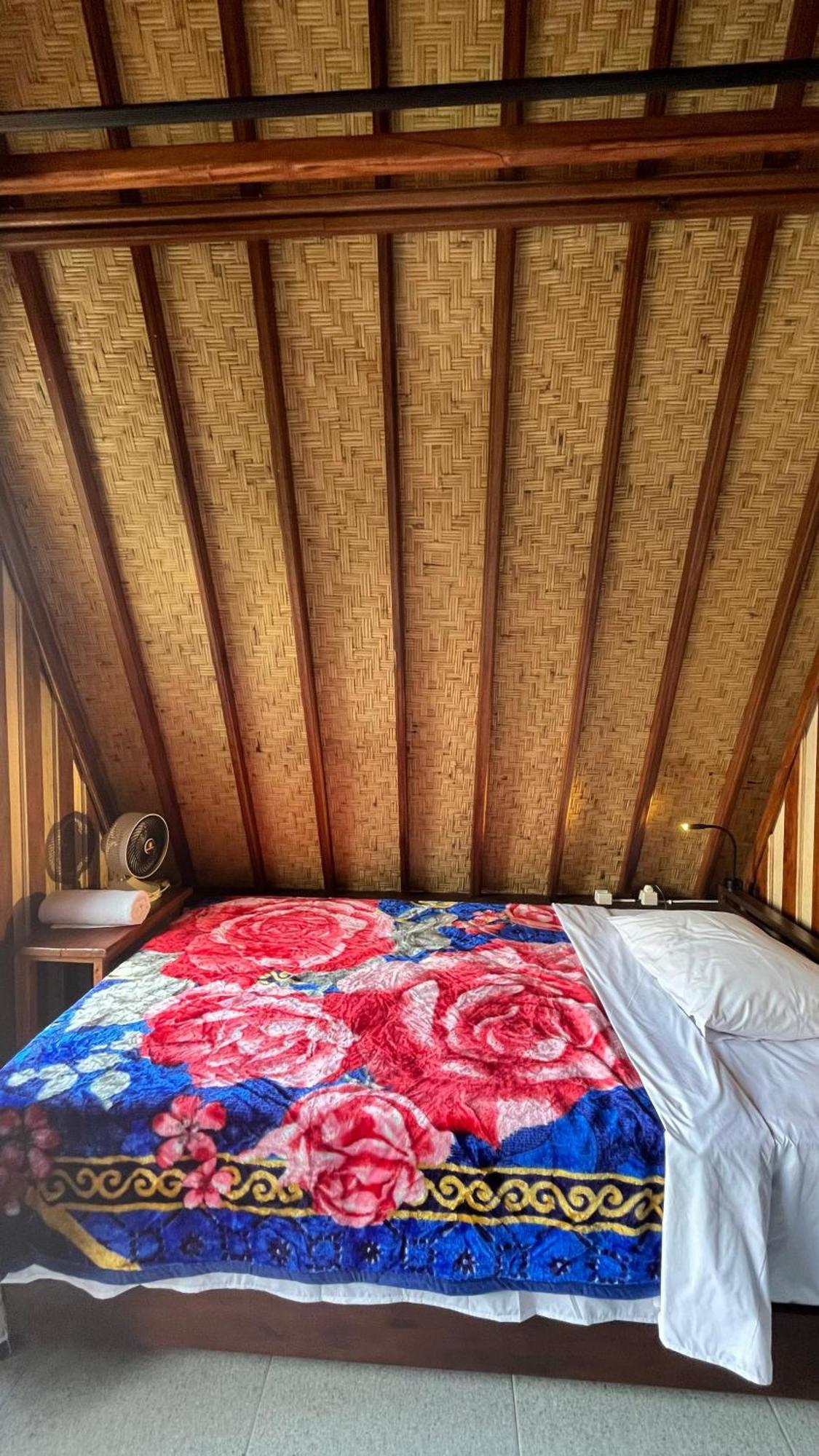 Puri Pilihani Hostel 姆杜克 外观 照片